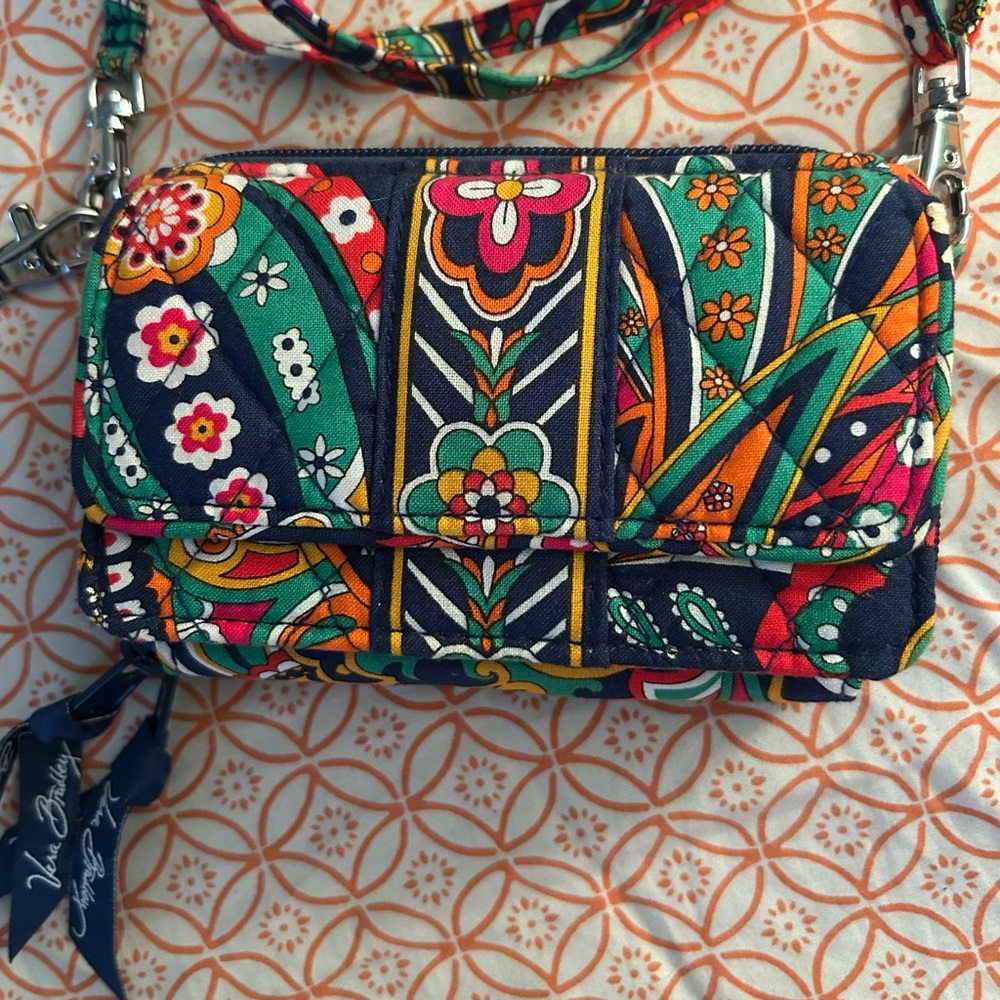 Vera Bradley multicolor organizer wallet, NWOT